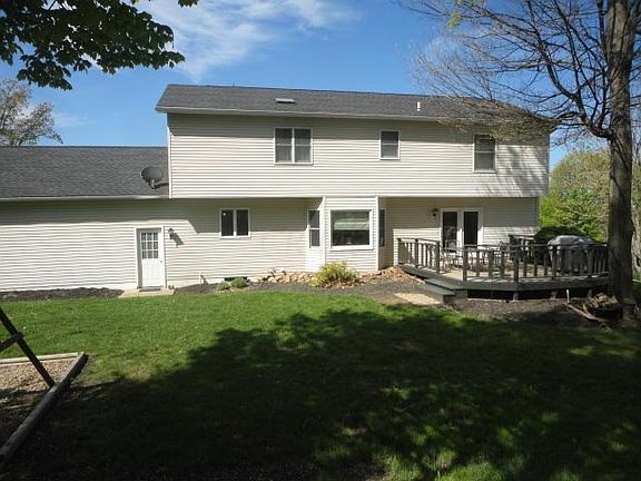3rd image of 605 Kimberly Ct