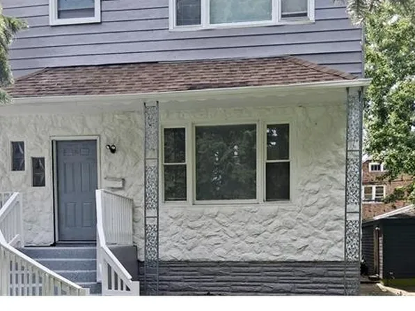8518 S Muskegon Ave #1, Chicago, IL 60617