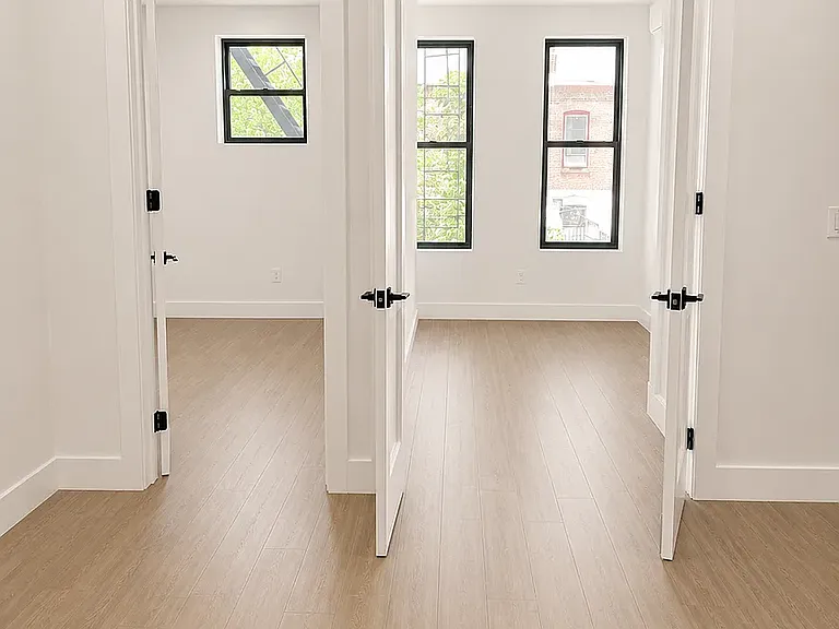 405 Himrod St #2R — Photo 4
