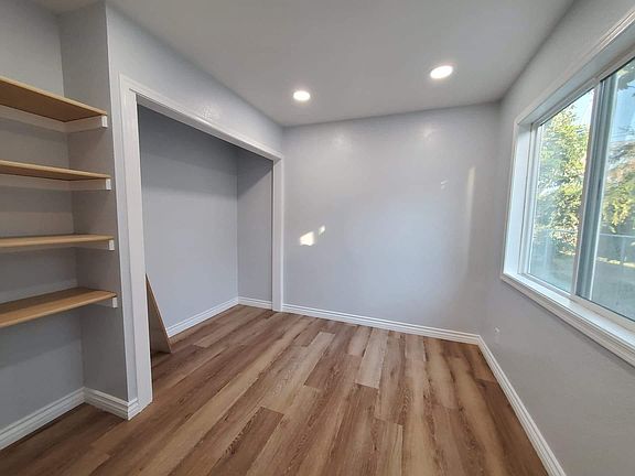 4th image of 5036 2nd Ave