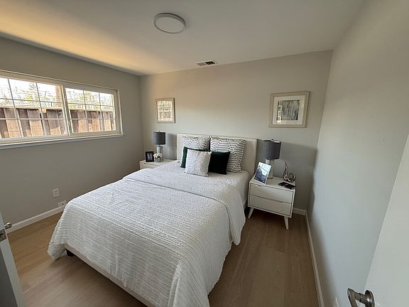 Bedroom #1