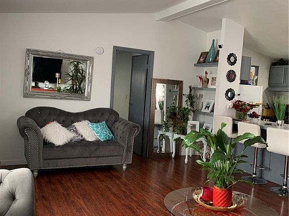 3rd image of 5995 Bluehill Ave