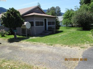47574 Highway 58, Oakridge, OR