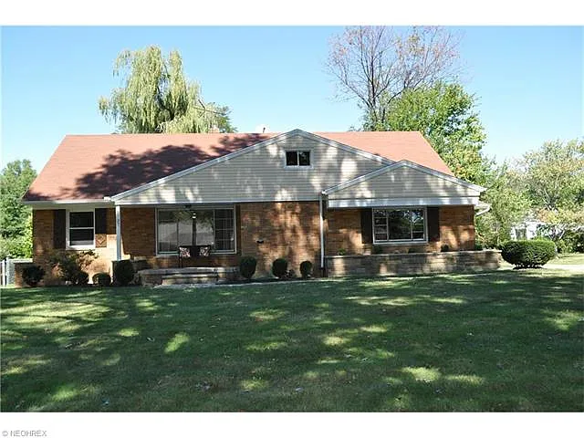 5737 Alberta Dr photo 1