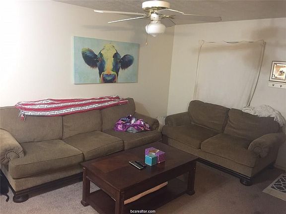 2nd image of 3625 Elaine Dr
