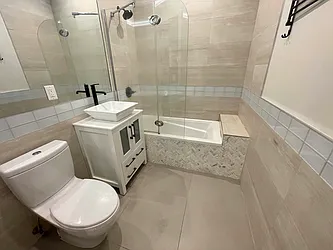 Rented by Tapiro Realty