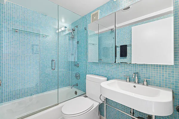 Rented by Compass | media 30