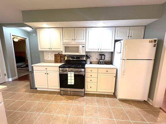5th image of 12350 N Creek Bend Ln