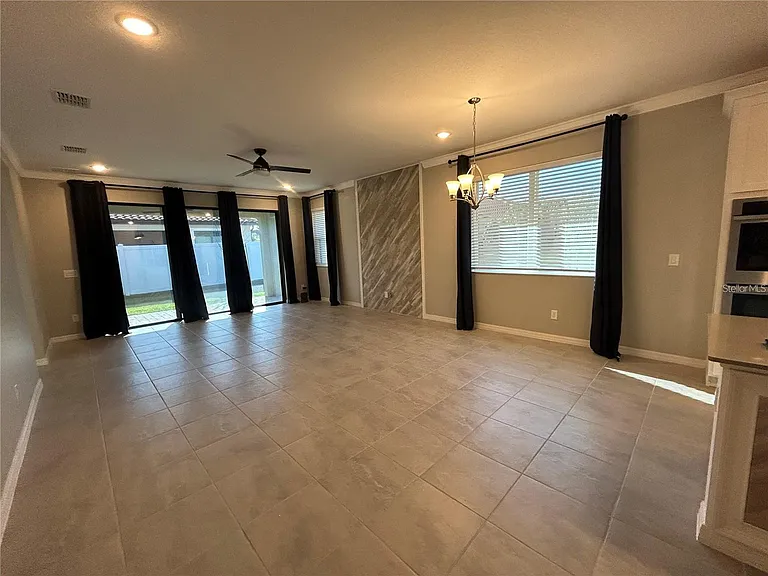 4111 Solamor St — Photo 3