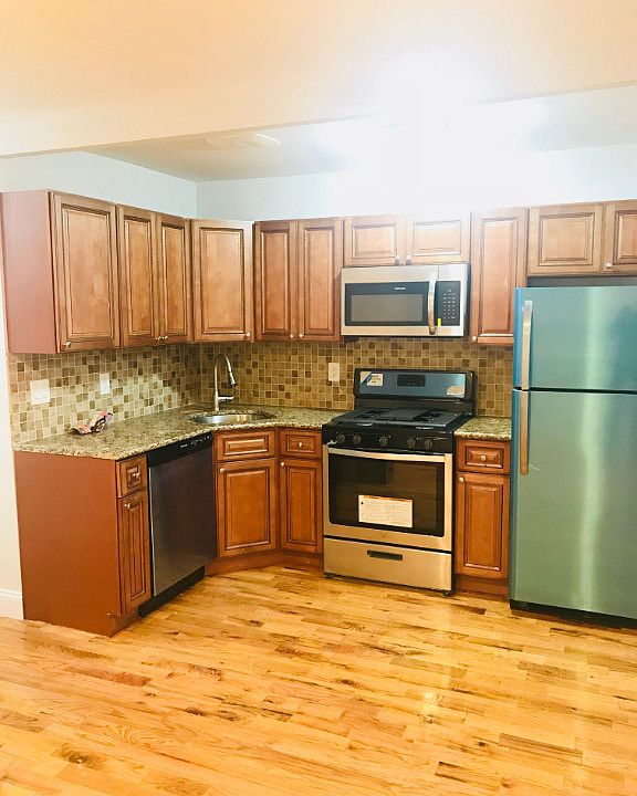 1st image of 1054 E 105th St #1