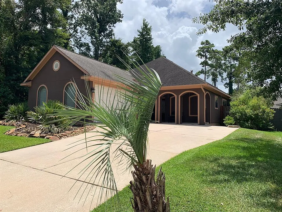 13715 Leafy Arbor Dr