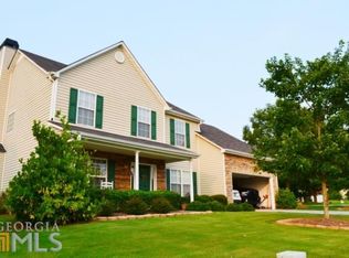 3616 Garden Manor Dr, Loganville, GA 30052