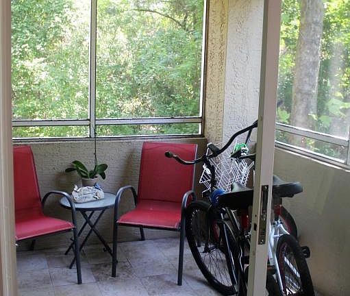 3rd image of 1655 The Greens Way APT 3214
