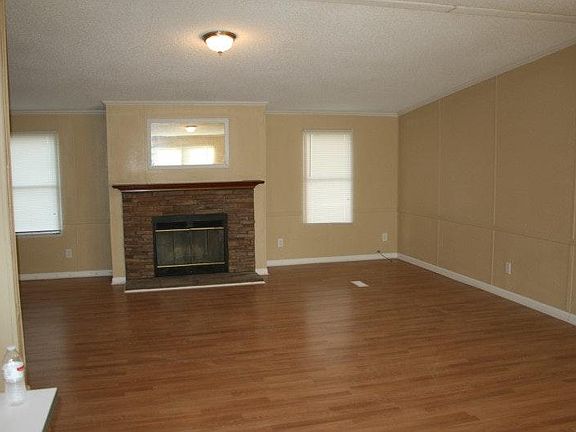 5th image of 15506 Cedar Bay Dr