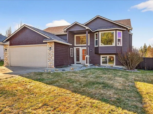 6825 N Oxford Ln, Spokane, WA 99208