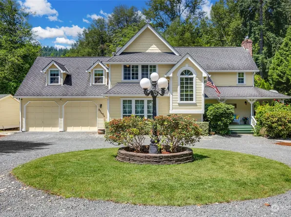 23426 SE May Valley Road, Issaquah, WA 98027