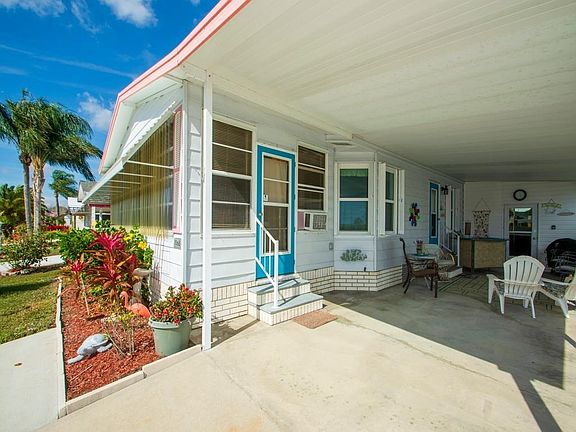 4th image of 1068 Manila Dr