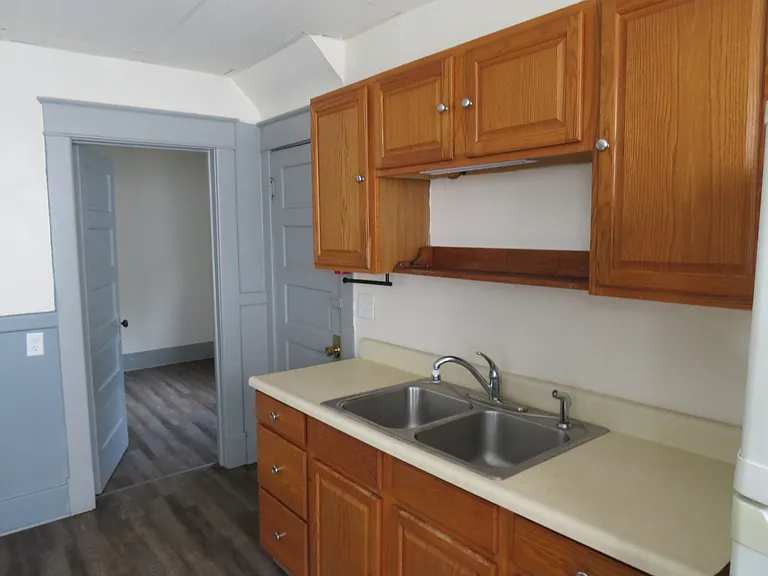 1423-25 Atkins St #1 — Photo 11