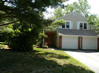 92 Arbor Dr, Providence, RI 02908