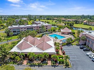 170 Turtle Lake Ct APT 109, Naples, FL 34105
