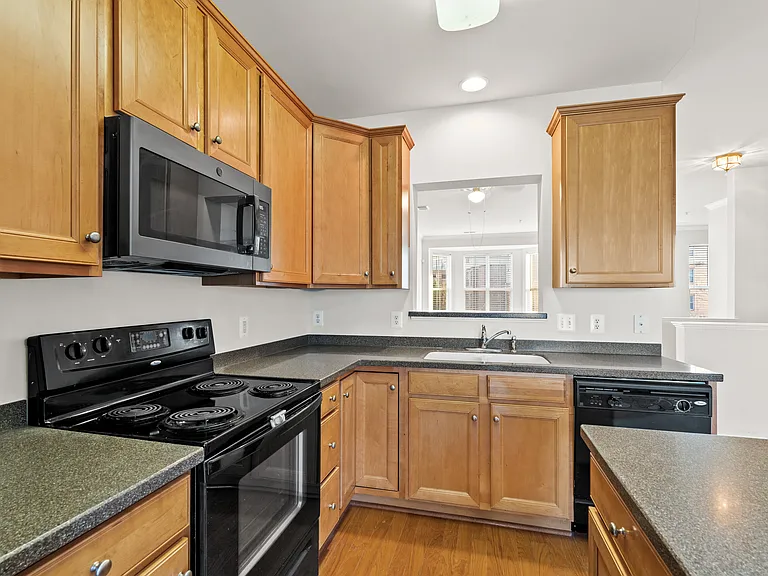 5530 Capital Gateway Dr #404 — Photo 8