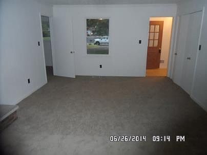 4th image of 8019 Campbell Ave