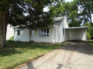 823 W Sycamore St, Chillicothe, IL