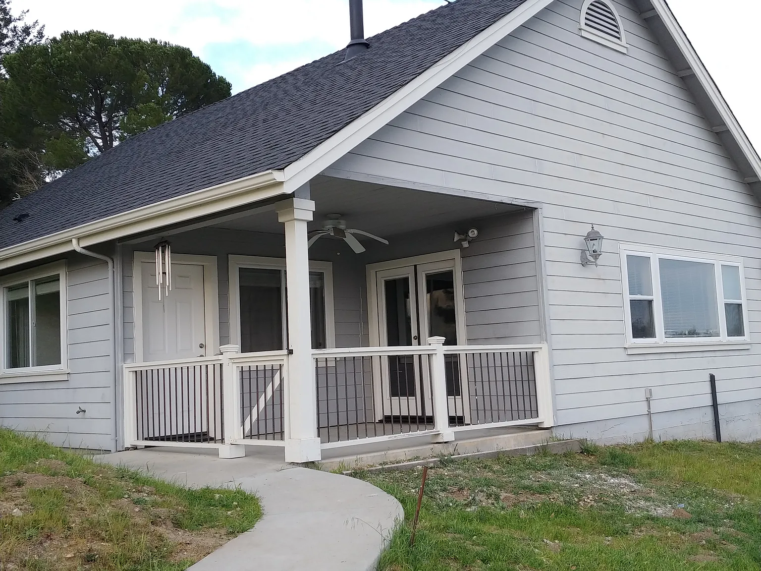 2 bed, 1350 sqft, $3,975 — Photo 1