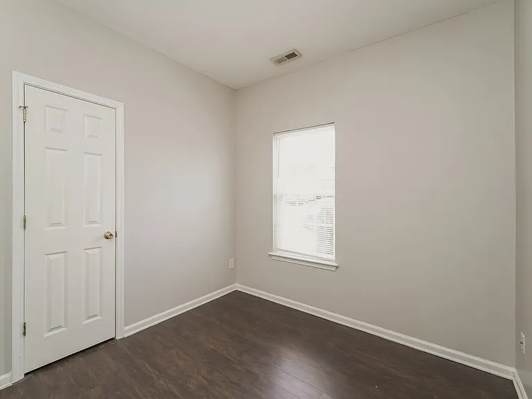 6614 Hampton Way Dr — Photo 12