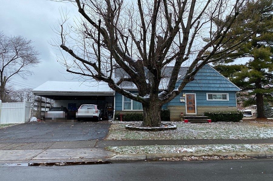 1st image of 335 Pineview Dr