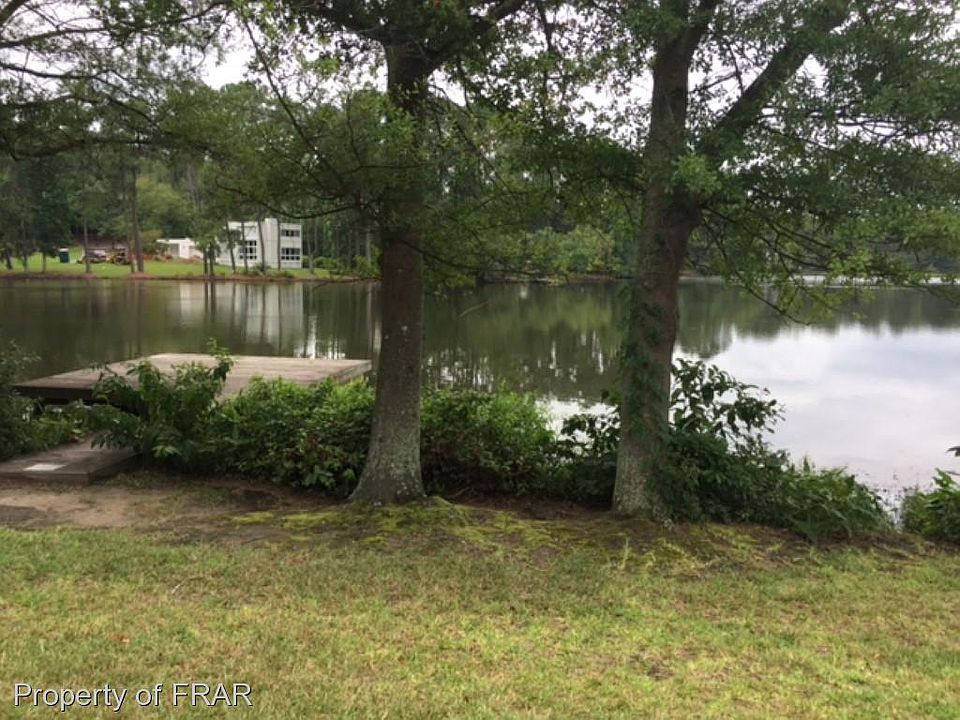1st image of 427 Lakeshore Dr