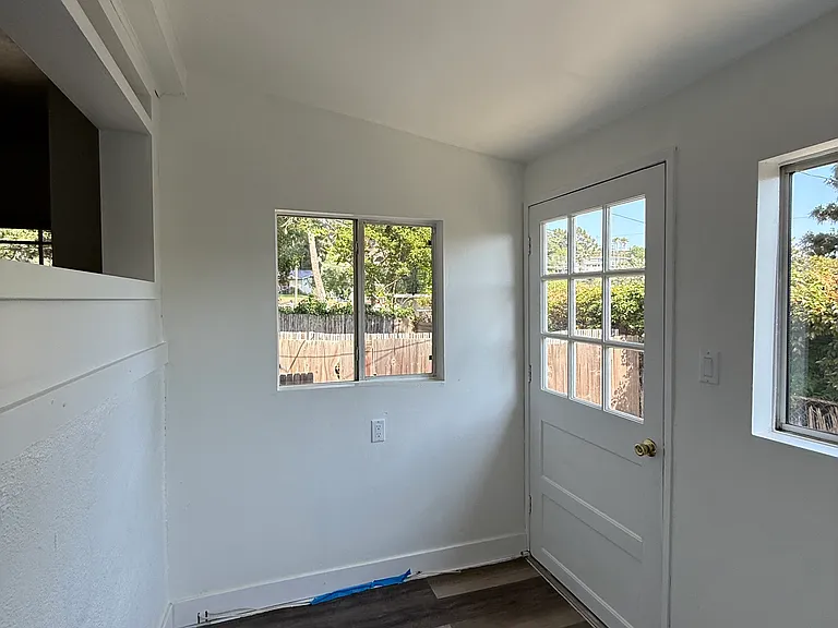 1718 Santa Paula Pl — Photo 19