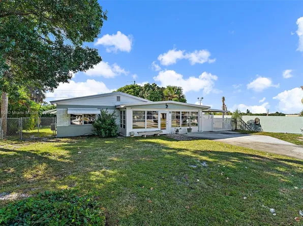 1624 NE Orion St, Jensen Beach, FL 34957