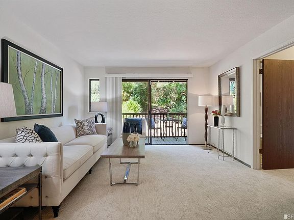 4th image of 370 Monterey Blvd APT 206