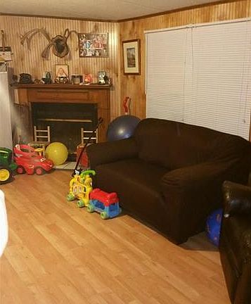 5th image of 3141 Linville Ct