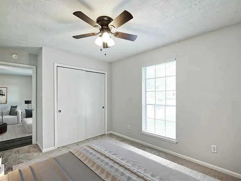 308 Lawrence St #A — Photo 16