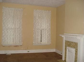 4th image of 3560 Vine St