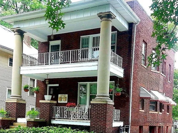 1717 W Callender Ave #A, Peoria, IL 61606