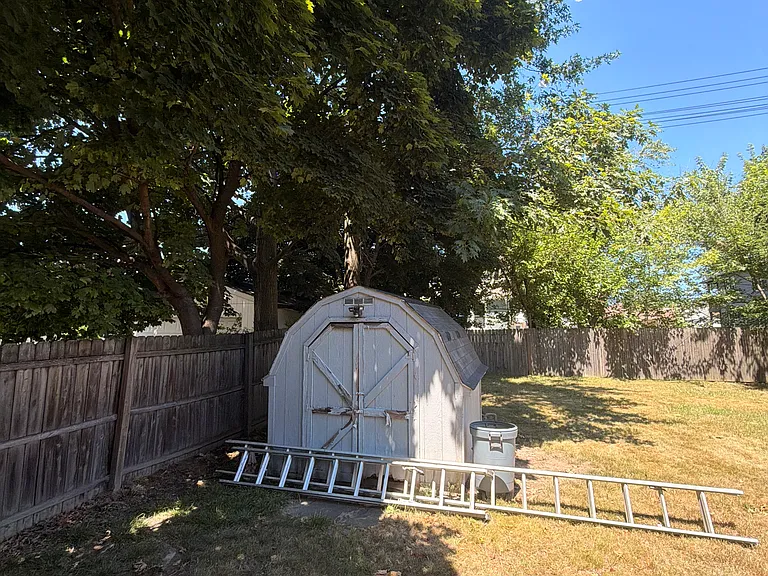 19409 Cherokee Ave — Photo 17