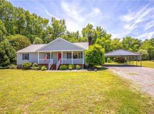 3833 Woodcroft Dr, Disputanta, VA 23842