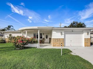 1543 Derrick St, Holiday, FL 34690