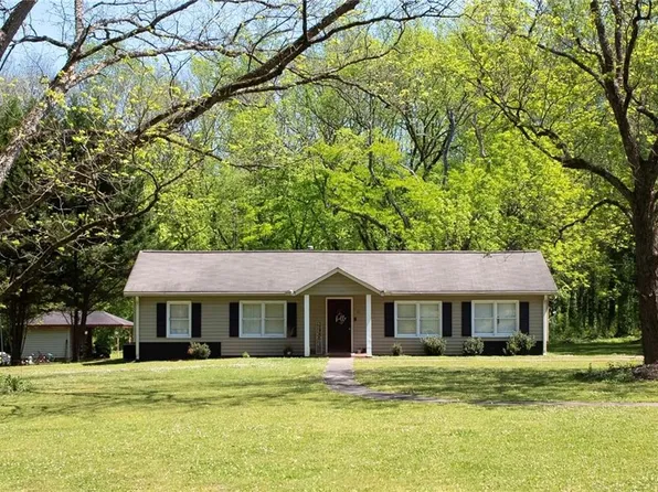 71 Hughes Dairy Rd SE, Lindale, GA 30147