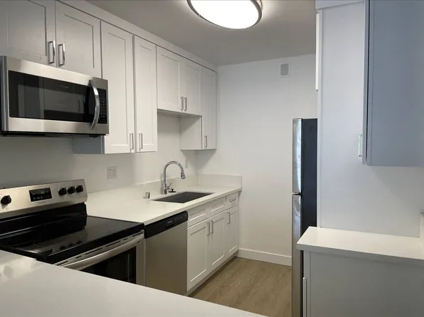 Santa Monica Towers, 950 2nd St APT 204, Santa Monica, CA 90403