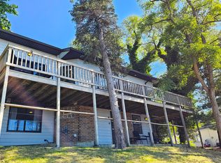 601 Lake Shore Dr, Michigan City, IN 46360