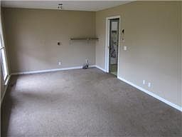 2nd image of 7025 Bradyville Pike