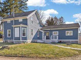 39 Ridge Rd, Lansing, NY 14882