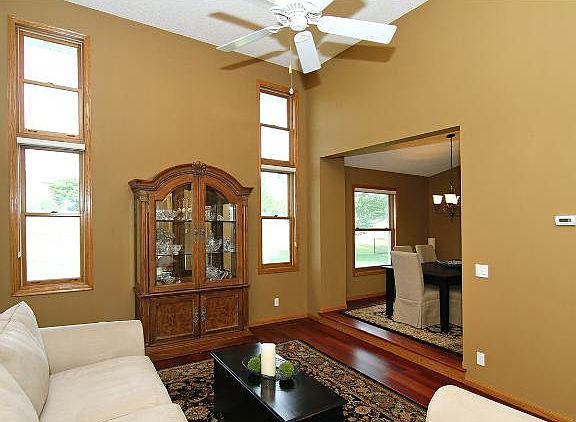 4th image of 1572 Regatta Dr