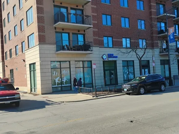 4848 N Sheridan Rd APT 509, Chicago, IL 60640