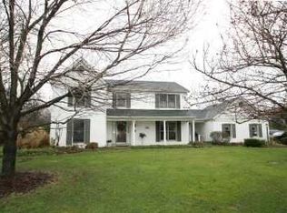 9068 Symmesview Ct, Loveland, OH 45140