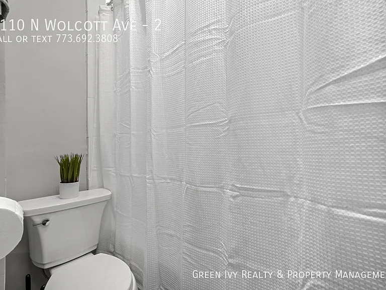 1110 N Wolcott Ave #2 — Photo 19